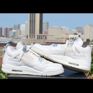 Air Jordan 4 Pure Money